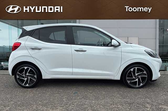 Hyundai I10 1.0 Premium Hatchback 5dr Petrol Auto Euro 6 (s/s) (63 Ps) Atlas White