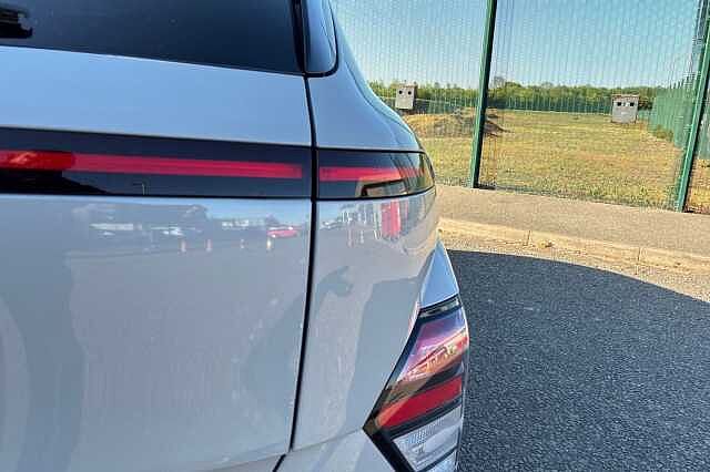 Hyundai Kona 1.6 H Gdi N Line Suv 5dr Petrol Hybrid Dct Euro 6 (s/s) (129 Ps)
