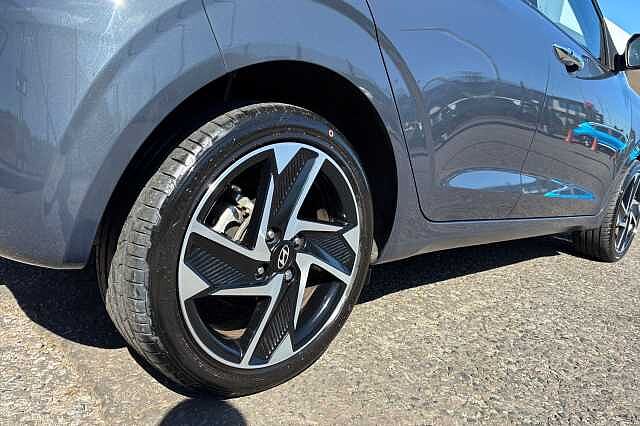 Hyundai I10 1.0 Premium Hatchback 5dr Petrol Auto Euro 6 (s/s) (63 Ps)