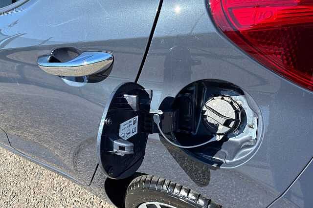 Hyundai I10 1.0 Premium Hatchback 5dr Petrol Auto Euro 6 (s/s) (63 Ps)