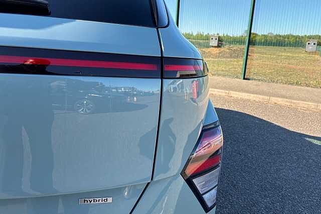 Hyundai KONA 1.6 H Gdi N Line Suv 5dr Petrol Hybrid Dct Euro 6 (s/s) (141 Ps) Green