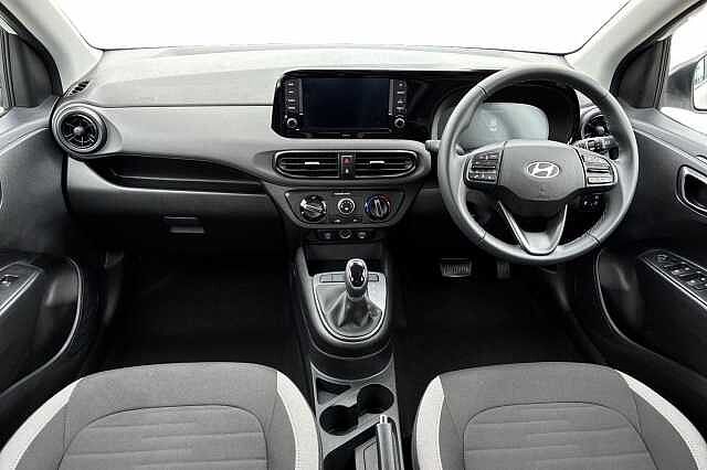 Hyundai I10 1.0 Advance Hatchback 5dr Petrol Auto Euro 6 (s/s) (63 Ps) Atlas White