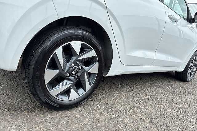 Hyundai I10 1.0 Advance Hatchback 5dr Petrol Auto Euro 6 (s/s) (63 Ps) Atlas White