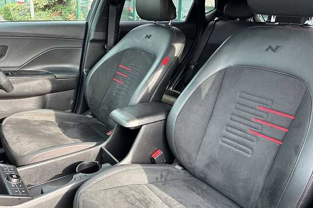 Hyundai Kona 1.6 H Gdi N Line S Suv 5dr Petrol Hybrid Dct Euro 6 (s/s) (129 Ps)
