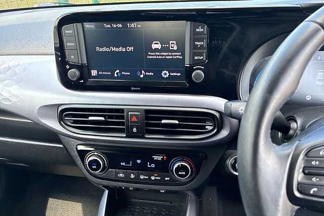 Hyundai I10 1.0 Premium Hatchback 5dr Petrol Auto Euro 6 (s/s) (67 Ps) Grey