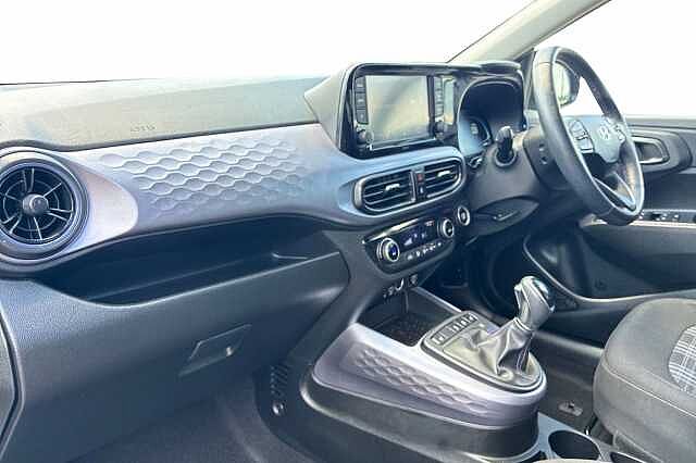 Hyundai I10 1.0 Premium Hatchback 5dr Petrol Auto Euro 6 (s/s) (67 Ps) Grey