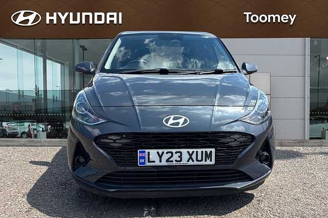 Hyundai I10 1.0 Premium Hatchback 5dr Petrol Auto Euro 6 (s/s) (67 Ps) Grey