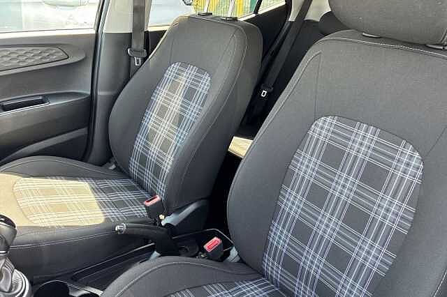 Hyundai I10 1.2 Premium Hatchback 5dr Petrol Auto Euro 6 (s/s) (79 Ps) Phantom Black