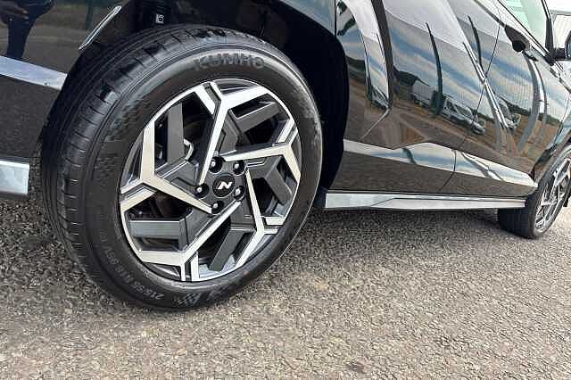 Hyundai KONA 1.6 H Gdi N Line Suv 5dr Petrol Hybrid Dct Euro 6 (s/s) (129 Ps) Abyss Black