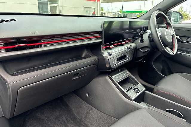 Hyundai KONA 1.6 H Gdi N Line Suv 5dr Petrol Hybrid Dct Euro 6 (s/s) (129 Ps) Abyss Black