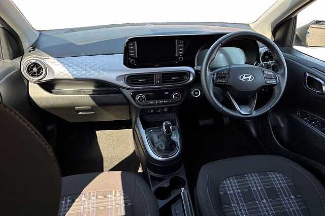 Hyundai I10 1.0 Premium Hatchback 5dr Petrol Auto Euro 6 (s/s) (63 Ps) Lumen Grey