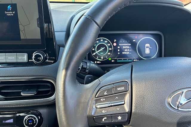 Hyundai KONA 1.6 H Gdi Ultimate Suv 5dr Petrol Hybrid Dct Euro 6 (s/s) (141 Ps) Abyss Black