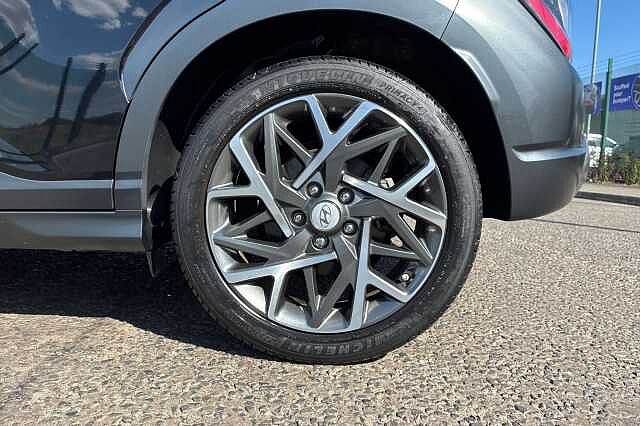 Hyundai KONA 1.6 H Gdi Ultimate Suv 5dr Petrol Hybrid Dct Euro 6 (s/s) (141 Ps) Abyss Black