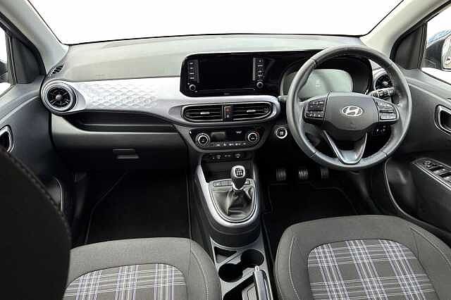 Hyundai I10 1.0 Premium Hatchback 5dr Petrol Manual Euro 6 (s/s) (63 Ps)