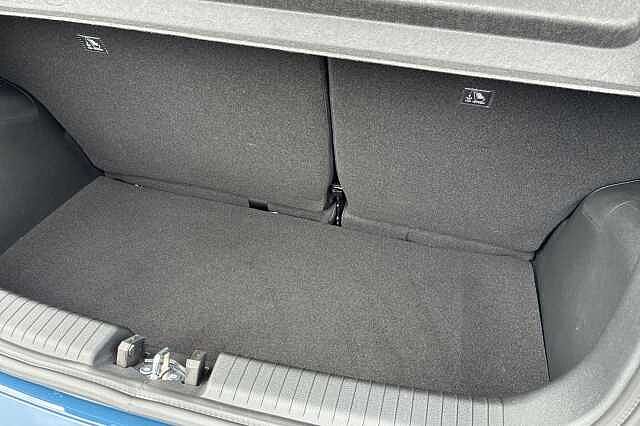 Hyundai I10 1.0 Premium Hatchback 5dr Petrol Manual Euro 6 (s/s) (63 Ps)