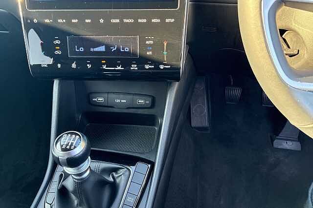 Hyundai TUCSON 1.6 T Gdi Se Connect Suv 5dr Petrol Manual Euro 6 (s/s) (150 Ps) Amazon Grey