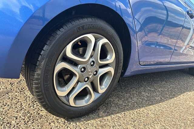 Hyundai I20 1.0 T Gdi  Gpf Play Hatchback 5dr Petrol Manual Euro 6 (s/s) (100 Ps)