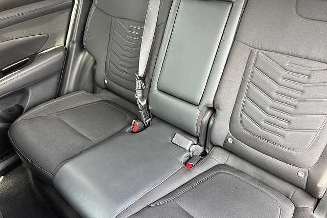 Hyundai Tucson 1.6 T Gdi 13.8kwh Premium Suv 5dr Petrol Plug In Hybrid Auto 4wd Euro 6 (s/s) (2