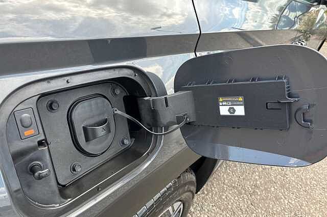 Hyundai Tucson 1.6 T Gdi 13.8kwh Premium Suv 5dr Petrol Plug In Hybrid Auto 4wd Euro 6 (s/s) (2