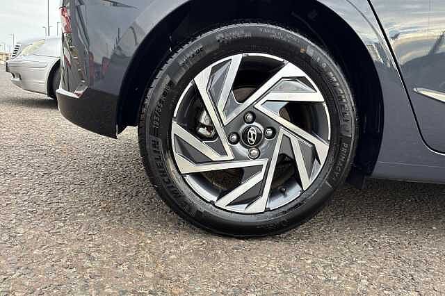 Hyundai I20 1.0 T Gdi Advance Hatchback 5dr Petrol Dct Euro 6 (s/s) (100 Ps)