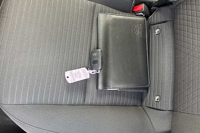 Hyundai I20 1.0 T Gdi Mhev Se Connect Hatchback 5dr Petrol Hybrid Manual Euro 6 (s/s) (100 P
