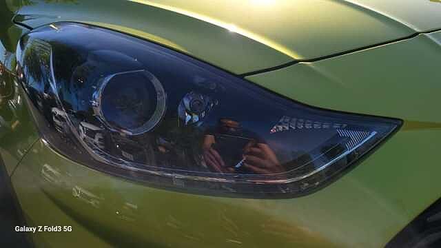 Hyundai i10 1.0 Premium Hatchback 5dr Petrol Auto Euro 6 (s/s) (63 ps)