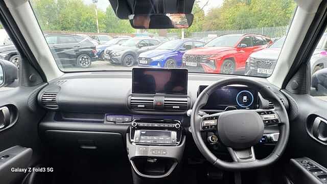 Hyundai INSTER Long Range 49kWh 02 SUV 5dr Electric Auto (115 ps)