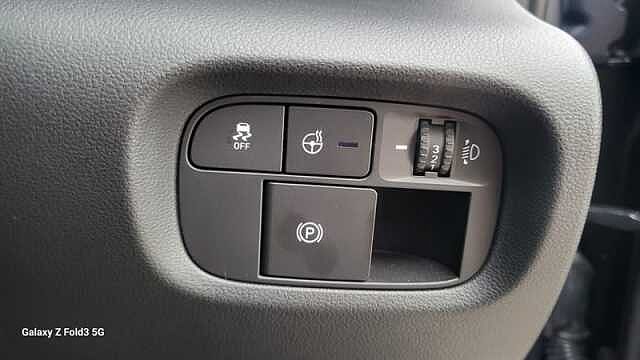 Hyundai INSTER Long Range 49kWh 02 SUV 5dr Electric Auto (115 ps)