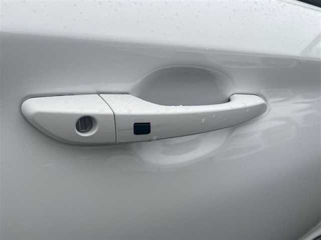 Hyundai KONA 1.6 h-GDi Ultimate SUV 5dr Petrol Hybrid DCT Euro 6 (s/s) (141 ps)