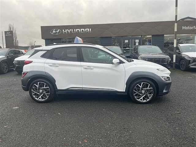 Hyundai KONA 1.6 h-GDi Ultimate SUV 5dr Petrol Hybrid DCT Euro 6 (s/s) (141 ps)