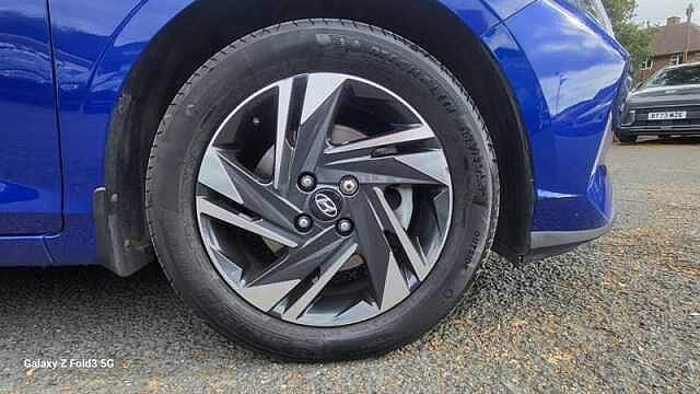Hyundai I20 1.0 T-GDi MHEV SE Connect Hatchback 5dr Petrol Hybrid DCT Euro 6 (s/s) (100 ps) Blue