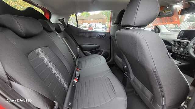 Hyundai I10 1.0 Advance Hatchback 5dr Petrol Auto Euro 6 (s/s) (63 ps) Red