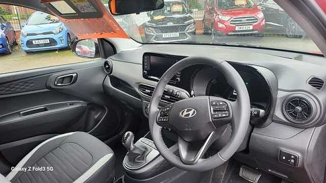 Hyundai I10 1.0 Advance Hatchback 5dr Petrol Auto Euro 6 (s/s) (63 ps) Red