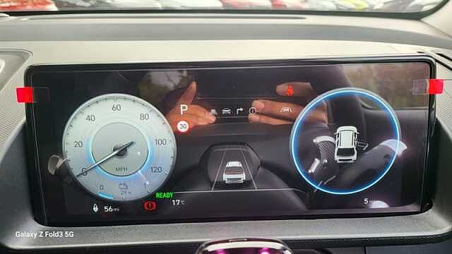 Hyundai INSTER Long Range 49kWh 02 SUV 5dr Electric Auto (115 ps) White