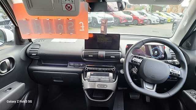 Hyundai INSTER Long Range 49kWh 02 SUV 5dr Electric Auto (115 ps) White