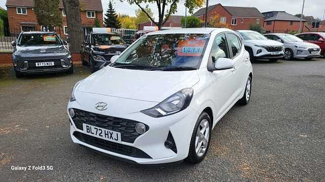 Hyundai i10 1.0 SE Connect Hatchback 5dr Petrol Manual Euro 6 (s/s) (67 ps)