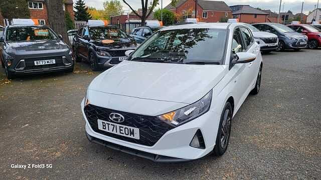 Hyundai i20 1.0 T-GDi MHEV SE Connect Hatchback 5dr Petrol Hybrid DCT Euro 6 (s/s) (100 ps)