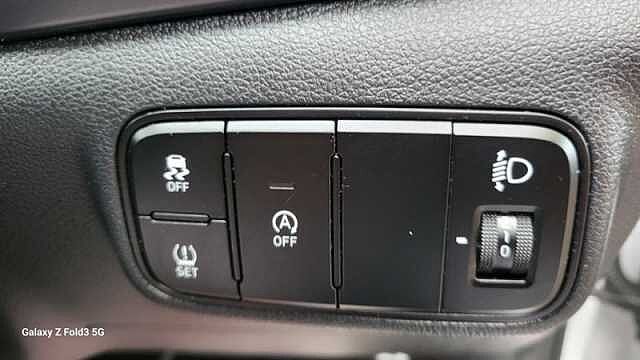 Hyundai i20 1.0 T-GDi MHEV SE Connect Hatchback 5dr Petrol Hybrid DCT Euro 6 (s/s) (100 ps)