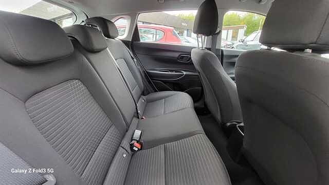 Hyundai i20 1.0 T-GDi MHEV SE Connect Hatchback 5dr Petrol Hybrid DCT Euro 6 (s/s) (100 ps)