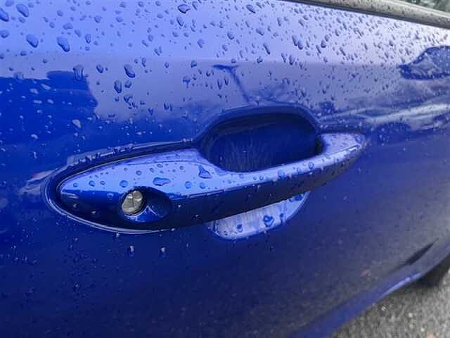 Hyundai i10 1.0 SE Connect Hatchback 5dr Petrol Manual Euro 6 (s/s) (67 ps)