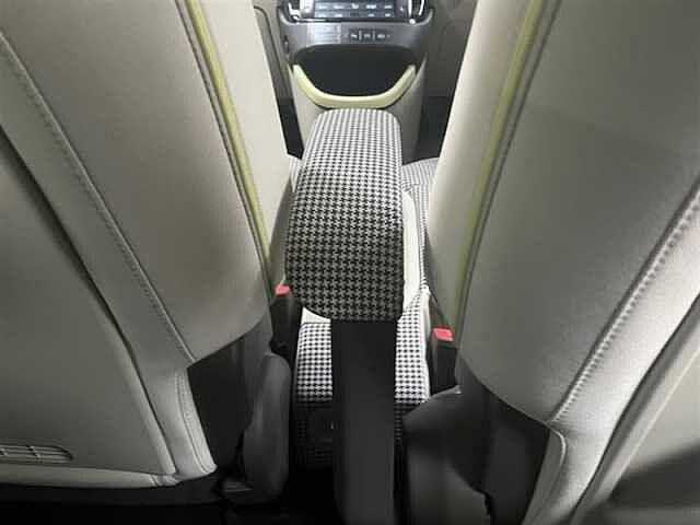 Hyundai INSTER Long Range 49kWh 02 SUV 5dr Electric Auto (115 ps)