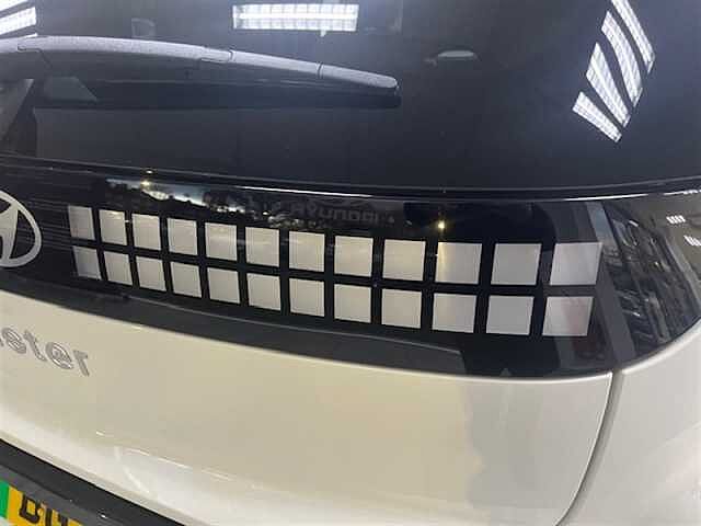 Hyundai INSTER Long Range 49kWh 02 SUV 5dr Electric Auto (115 ps)