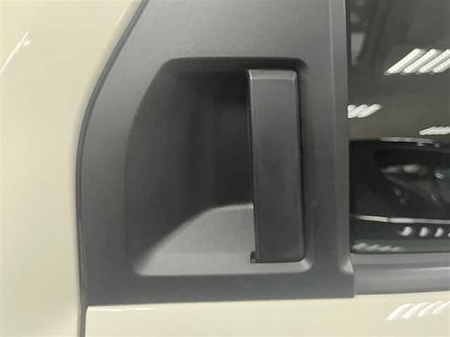 Hyundai INSTER Long Range 49kWh 02 SUV 5dr Electric Auto (115 ps)