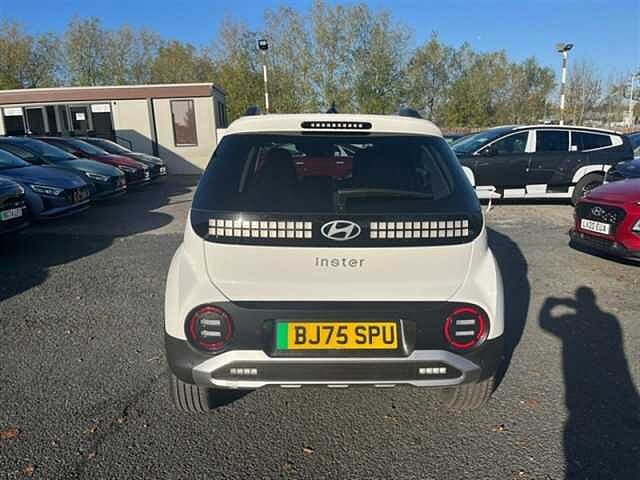 Hyundai INSTER Long Range 49kWh 02 SUV 5dr Electric Auto (115 ps)