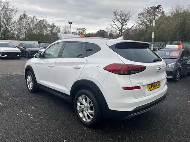 Hyundai TUCSON 1.6 CRDi SE Nav SUV 5dr Diesel Manual Euro 6 (s/s) (115 ps)