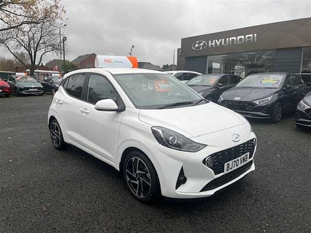 Hyundai i10 1.2 Premium Hatchback 5dr Petrol Auto Euro 6 (s/s) (84 ps)