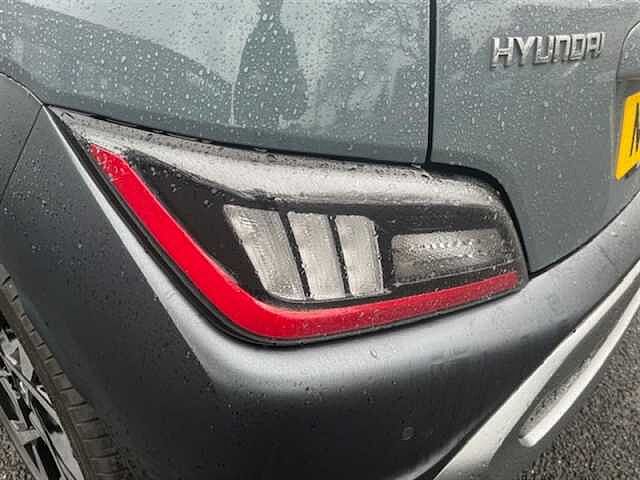 Hyundai KONA 1.0 T-GDi MHEV Premium SUV 5dr Petrol Hybrid Manual Euro 6 (s/s) (120 ps)