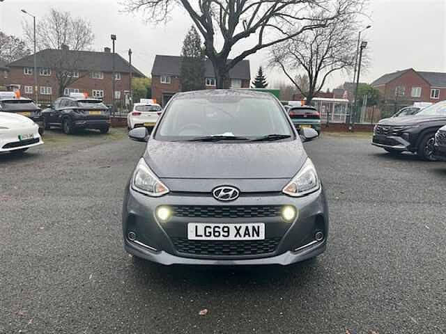 Hyundai i10 1.2 Premium SE Hatchback 5dr Petrol Auto Euro 6 (87 ps)