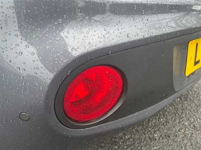 Hyundai i10 1.2 Premium SE Hatchback 5dr Petrol Auto Euro 6 (87 ps)