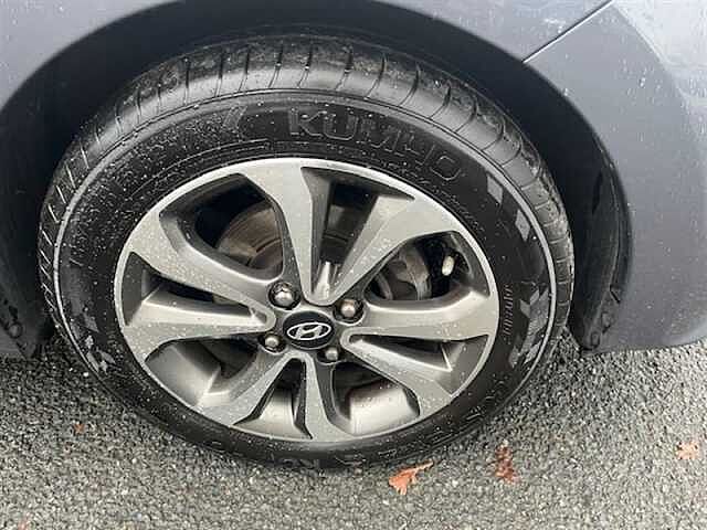 Hyundai i10 1.2 Premium SE Hatchback 5dr Petrol Auto Euro 6 (87 ps)